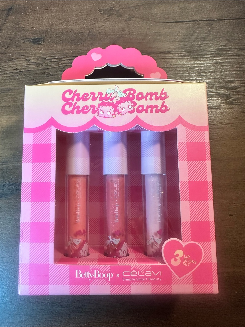 Betty Boop x Celavi Cherry Bomb Hydrating Lip Gloss Set Pink Pop Cherry NEW